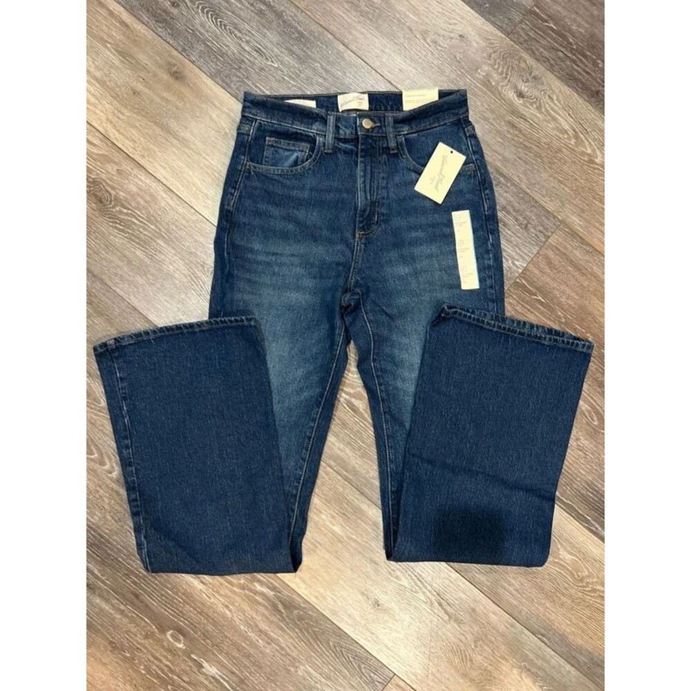 Universal Thread High-Rise Flare Jeans – Size 6 LONG